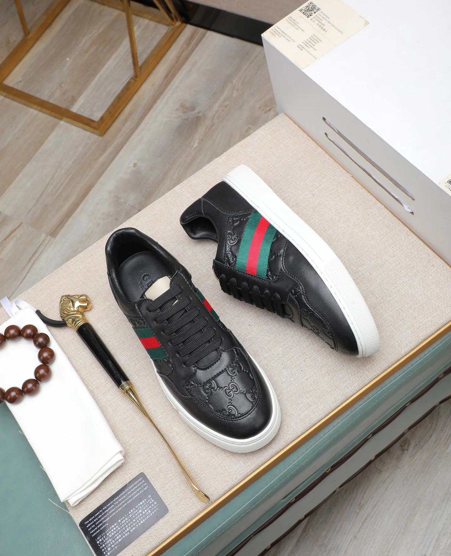 Men's shoes💰440 GUCCI🔍🔍Latest spring style On sale at the same time at the counter, original calfskin imported from Italy, genuine leather lining, (high-end, luxury, and class) exquisite workmanship, soles: original soles specially provided by the original factory, ⚠Exclusive double-layer movable molded soles are super comfortable⚠, real photos🎬The real ones are better🔍🔍"High quality·Follow the order" code number 38-44